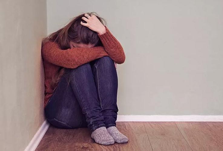 女生来大姨妈靠什么续命,女生来大姨妈体测了怎么办