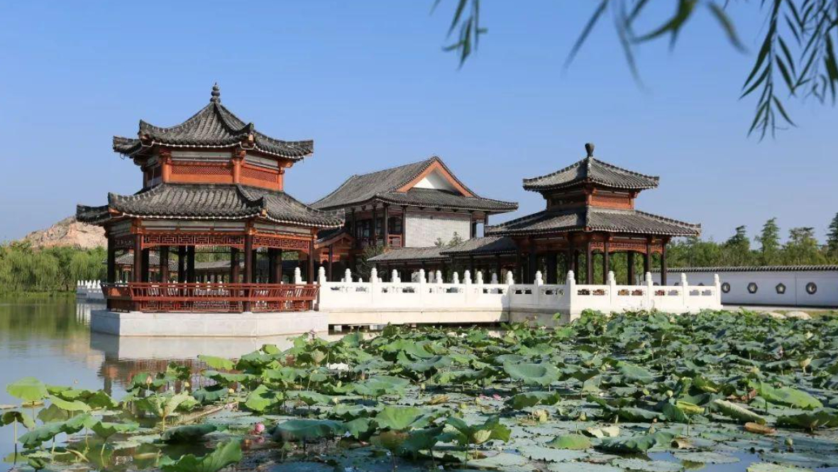 宝藏中学简介,宝藏中学