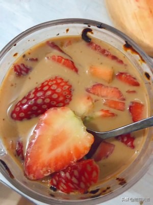 自制焦糖奶茶口感媲美奶茶店,焦糖奶茶简单好喝