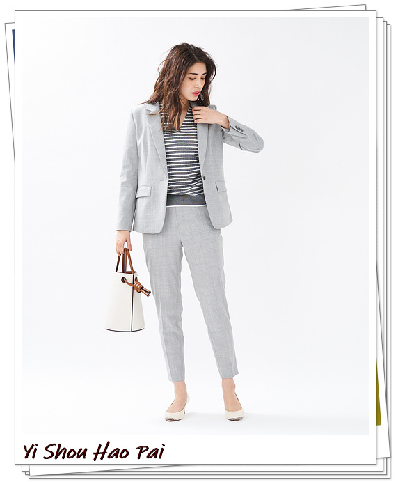 小脚裤穿搭秋季显瘦,2022最流行的秋冬小脚裤搭配