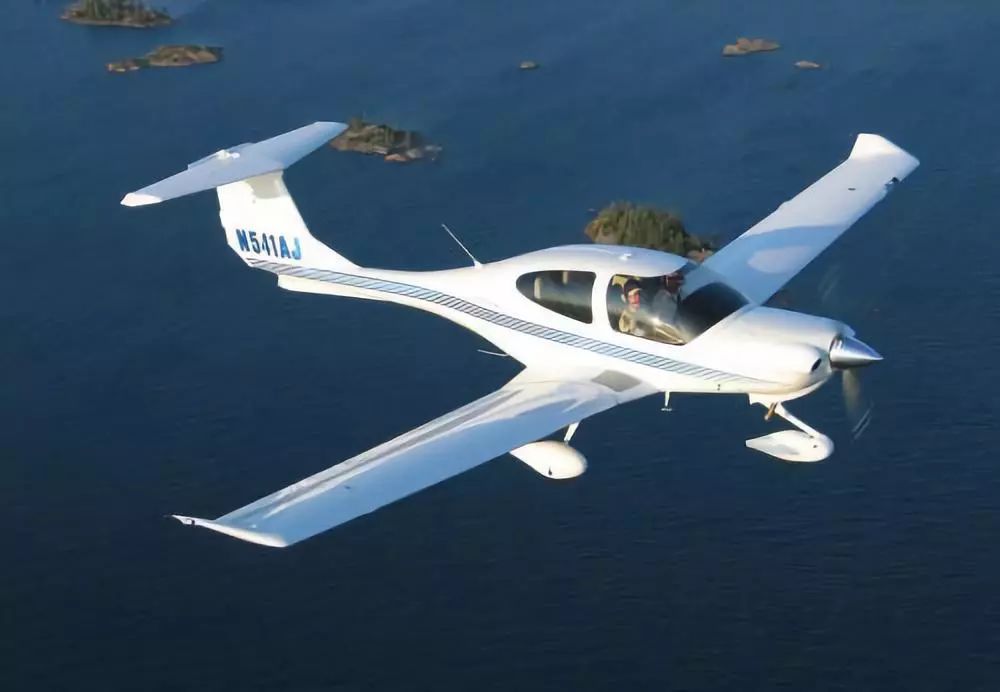 超酷!国际庄的航展真的来了!特技飞行表演+飞行器静态展示都有