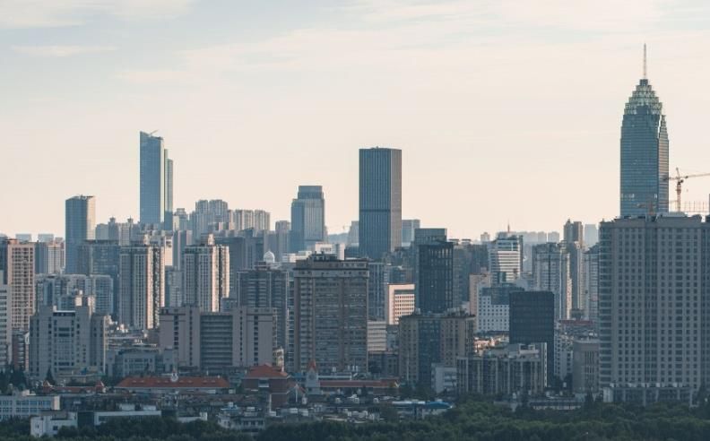 武汉为什么建设这么多高楼,大城市武汉