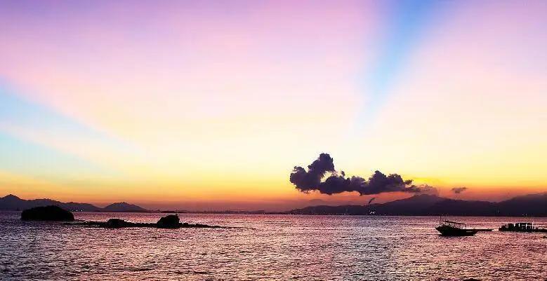 六悦海尚湾畔酒店,六悦海尚湾酒店