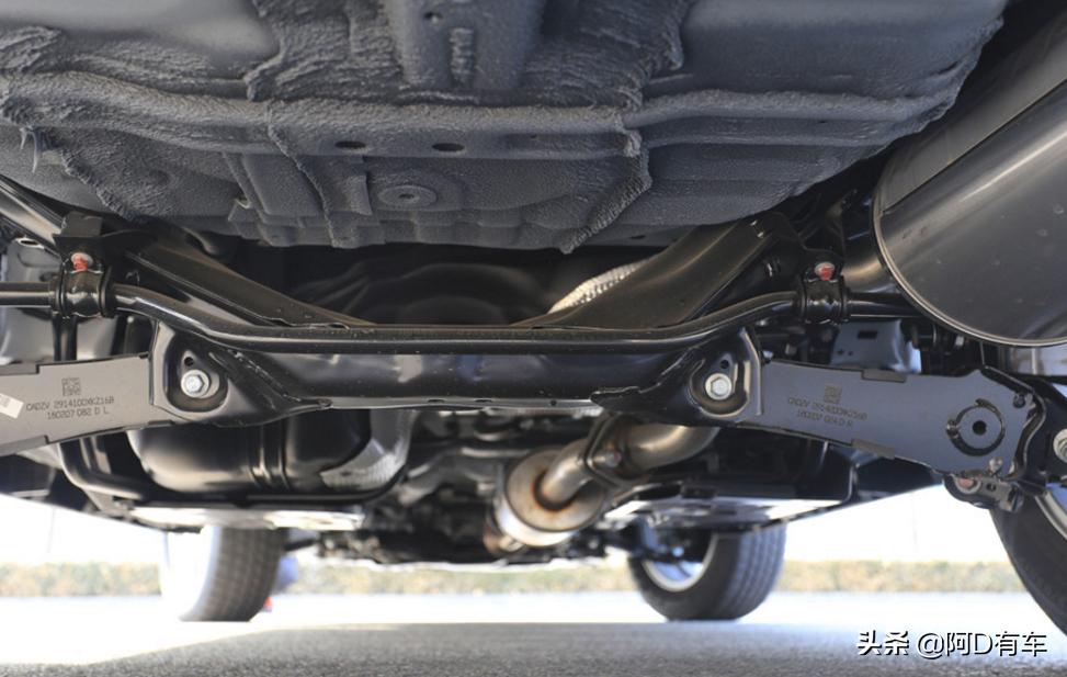 这辆车的确是生活中的得力小帮手