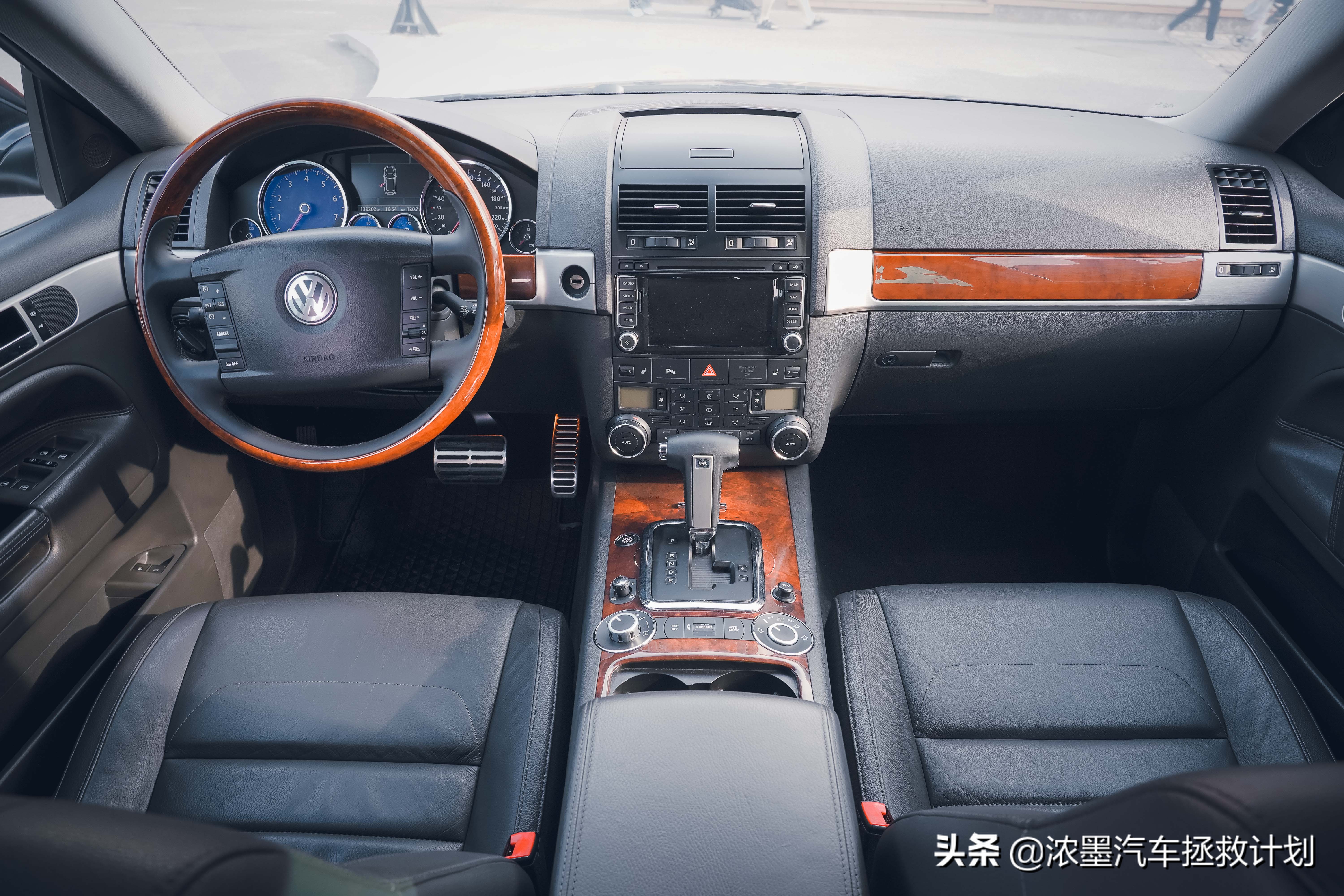 09款途锐全车修复翻新,完美修复一台即将报废的途锐