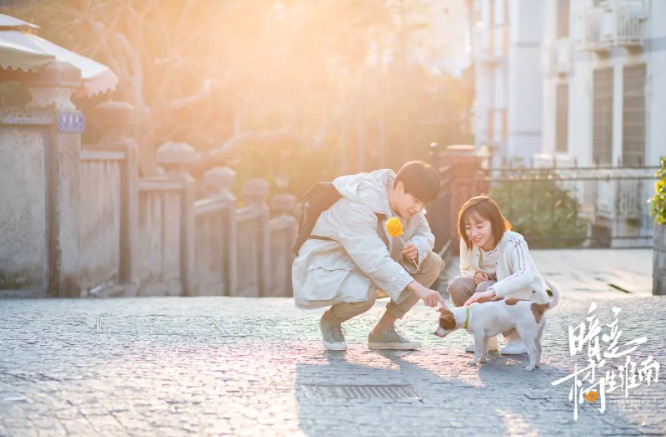 用了这五条说明有人暗恋你,这几大特征看你有没有被暗恋