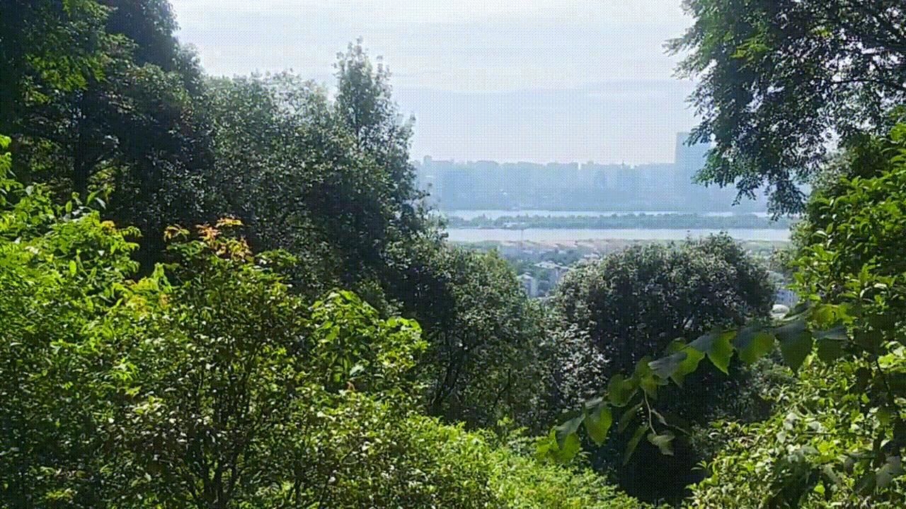 南岳72峰白云峰,南岳72峰之一聚湖峰