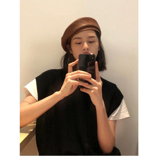 如何知道自己的脸型适合什么帽子,根据脸型挑选帽子这样才不显脸大