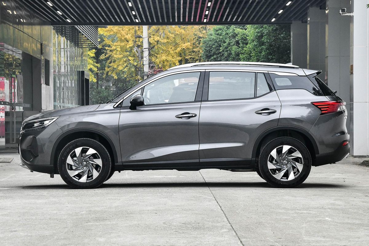 不到10万高性价比suv这3款随便选,十多万就能买suv这三辆谁最值得买