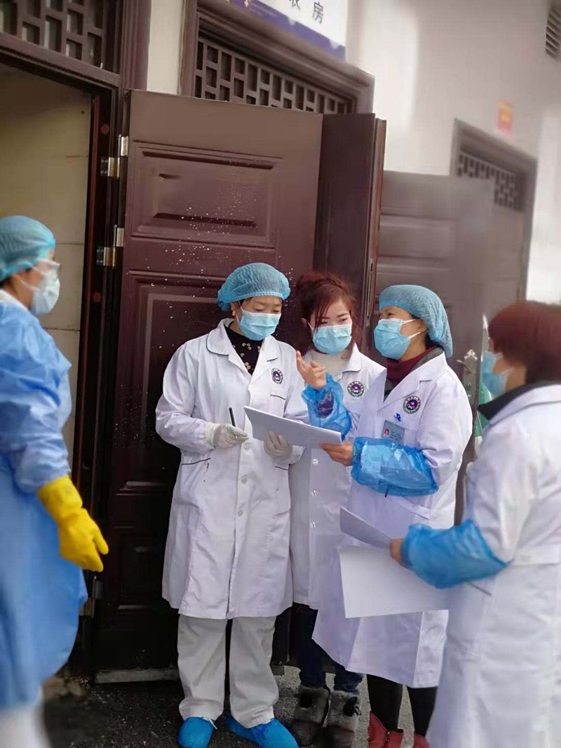 坚守抗疫战线彰显党员风采,抗疫青年党员风采