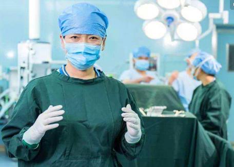 教师和医生哪个职业好,教书育人也是治病救人