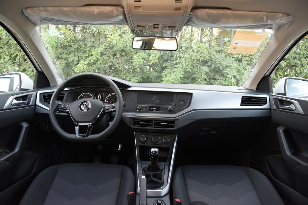 适合不同人群的三款练手两厢车