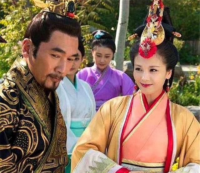 芈月传中芈月分析,芈月传秦王对芈月发脾气