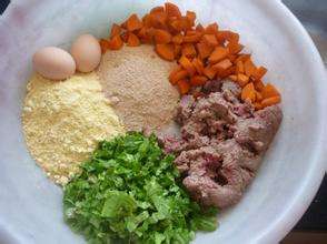 贵宾犬不吃狗粮那该喂它吃什么呢,贵宾犬不爱吃狗粮怎么办呢