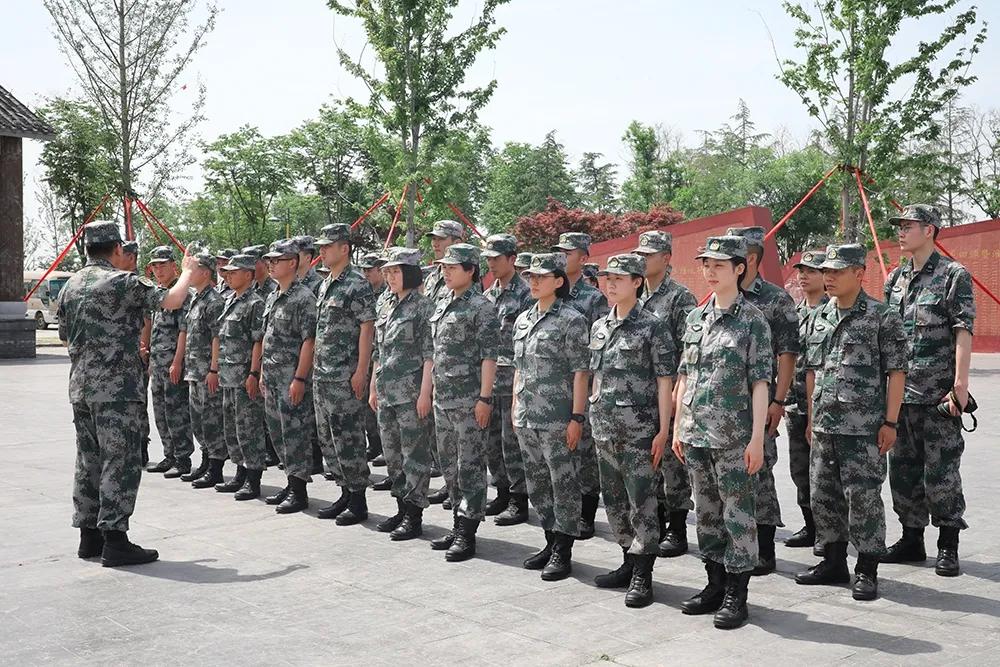 涓嶄竴鏍风殑鍔涢噺灞曠ず,涓嶄竴鏍风殑鍔涢噺寮犳澃