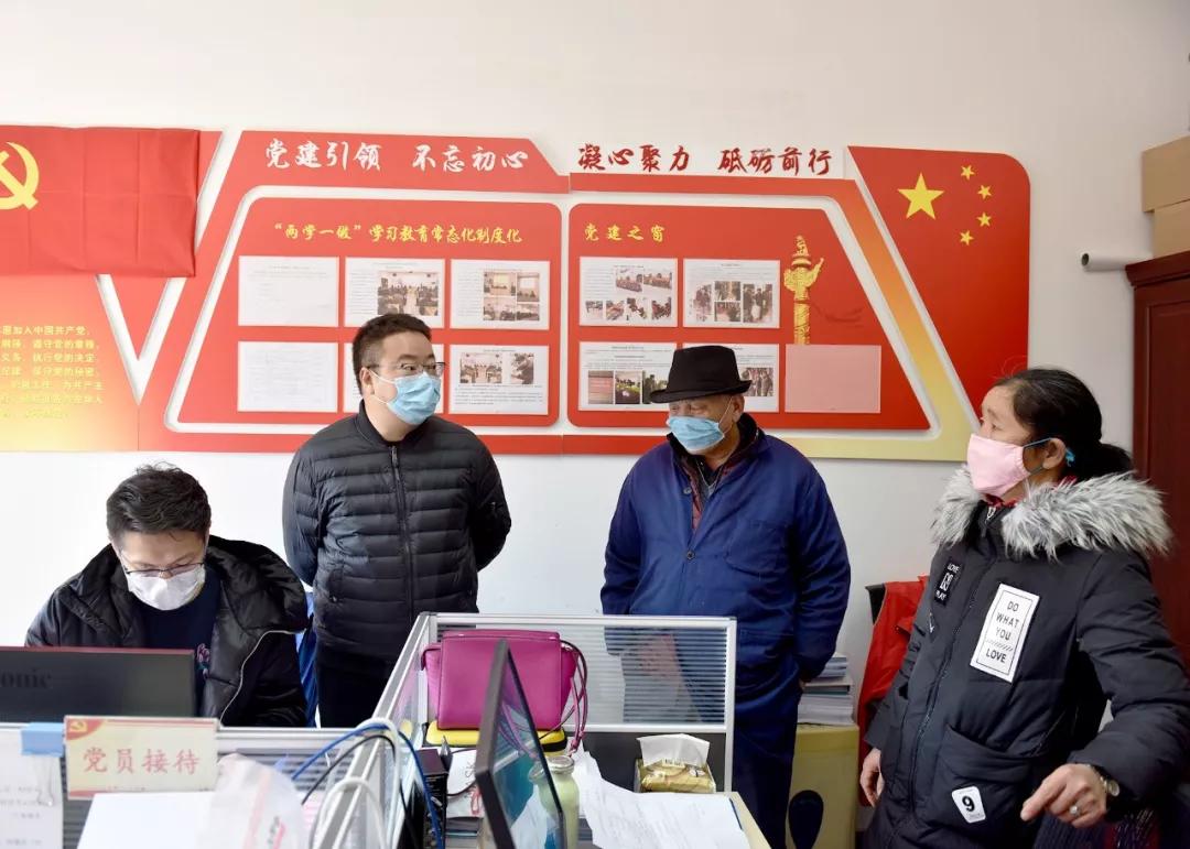 当好社区疫情防控“守门人”,坚守疫线当好社区居民贴心人