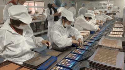 沃尔玛的供应商卖口红,一支仅售4块9,怎样才能不亏本?