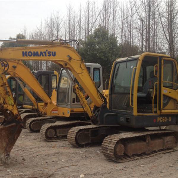 新手如何入行二手挖机,投资一台二手挖机一年能赚多少钱