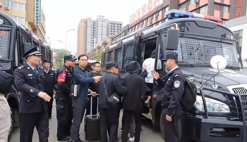 女子啥手段骗男友几十万,女生用手段骗钱