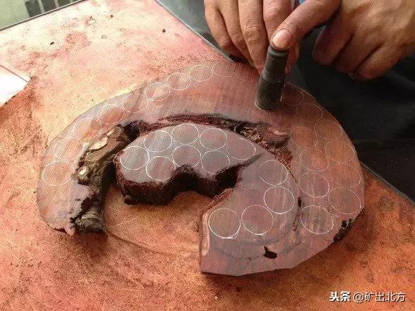 印度小叶紫檀整料制作,印度小叶紫檀工艺品制作过程