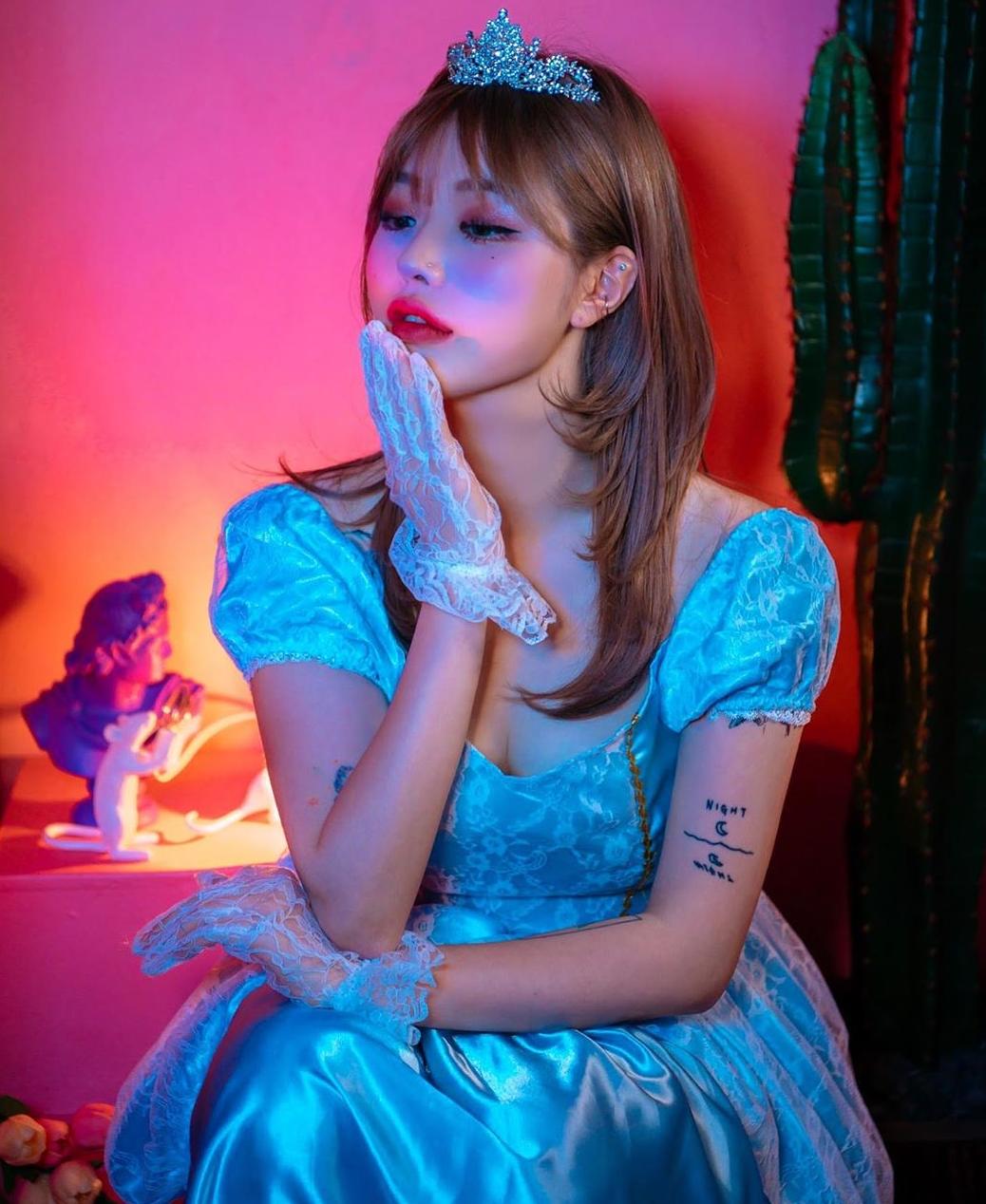 有层次的披肩发怎么扎好看,有层次的披肩直发发型