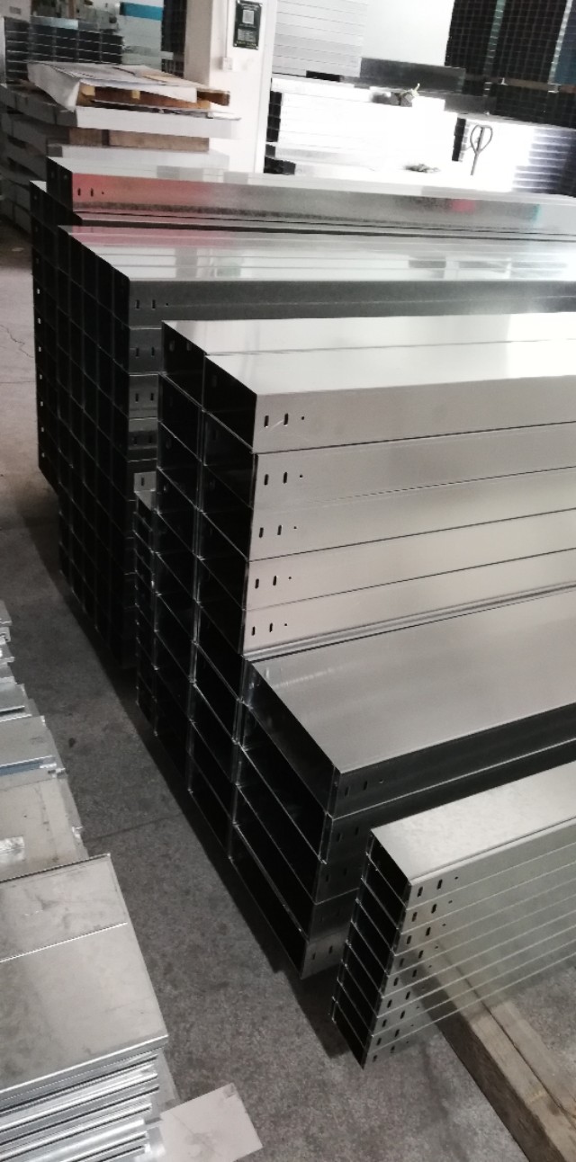 深圳槽式电缆桥架厂家电话,深圳电缆桥架厂家电话多少