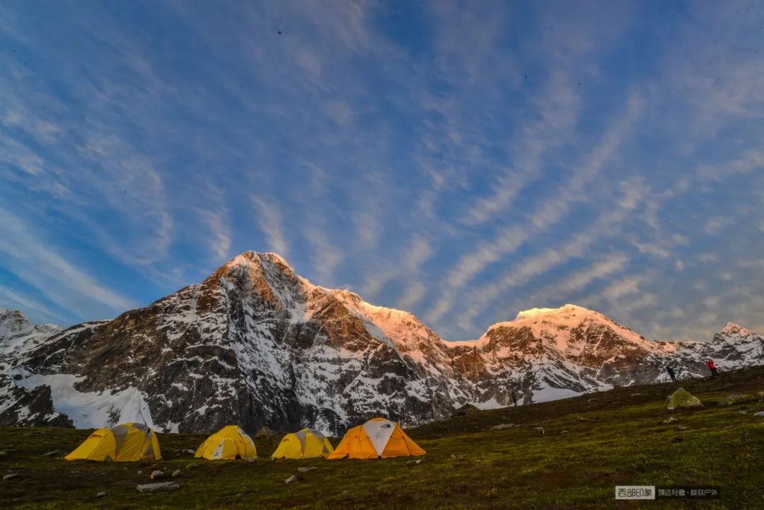 没时间废话了，快去希夏邦马