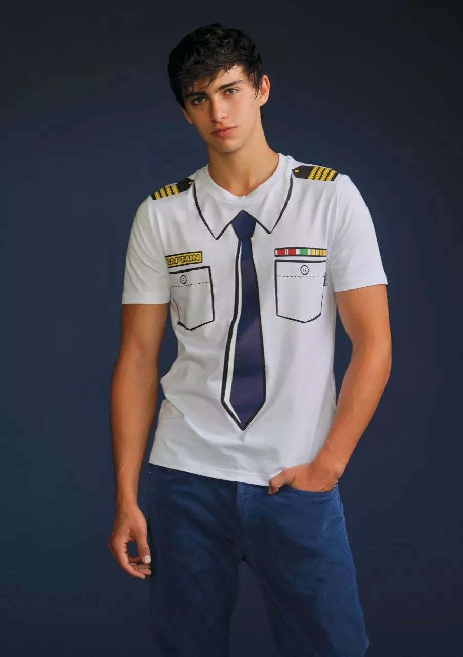 换季怎么穿?看看以色列男模RonLevi的那些衣服吧