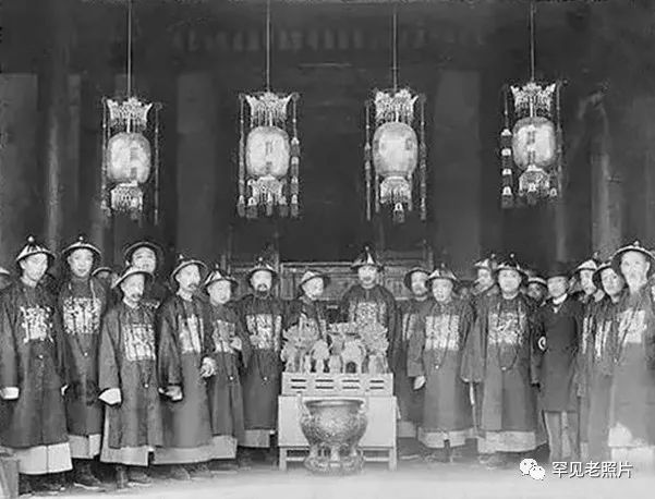 100年南京大桥绘画,南京红色100年