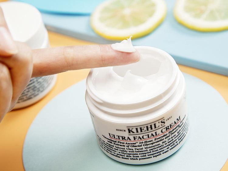 兰蔻粉水olay小白瓶可以吗,兰蔻粉水搭配倩碧黄油会长痘痘吗