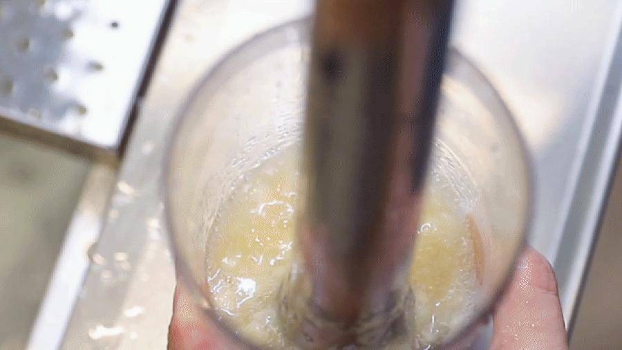 水果怼怼怼怼怼到爆汁，这家“超给力”的水果茶，6.3元限时喝