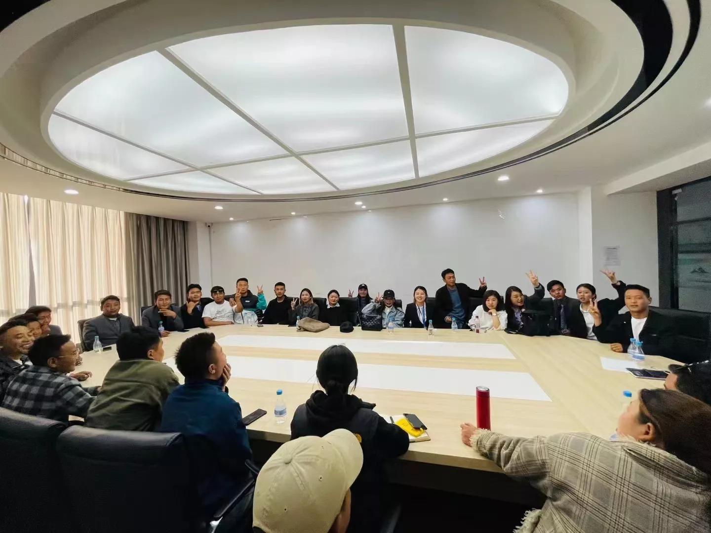 创业路上常存感恩之心——藏族大学生琼玛创业故事