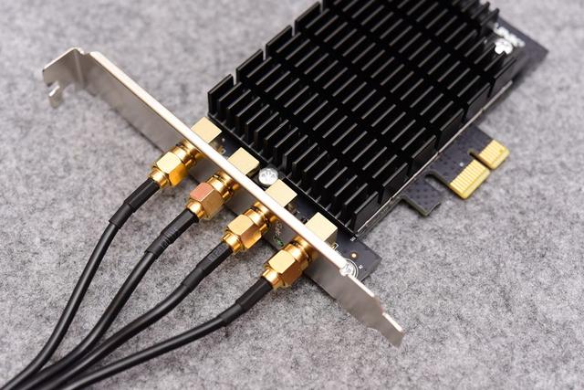 399?799?—同方案AC3200无线网卡到底差在哪?