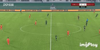 中国足球5天3线溃败!停球数十米,射门成解围,名记无语:业余队