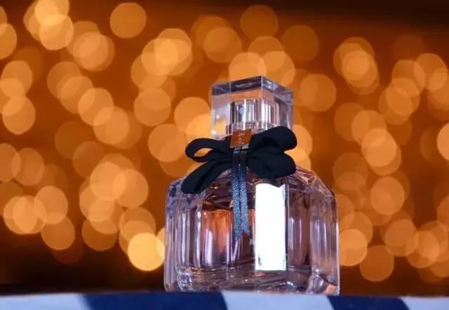 yslmonparis,yslmonparis反转巴黎香水