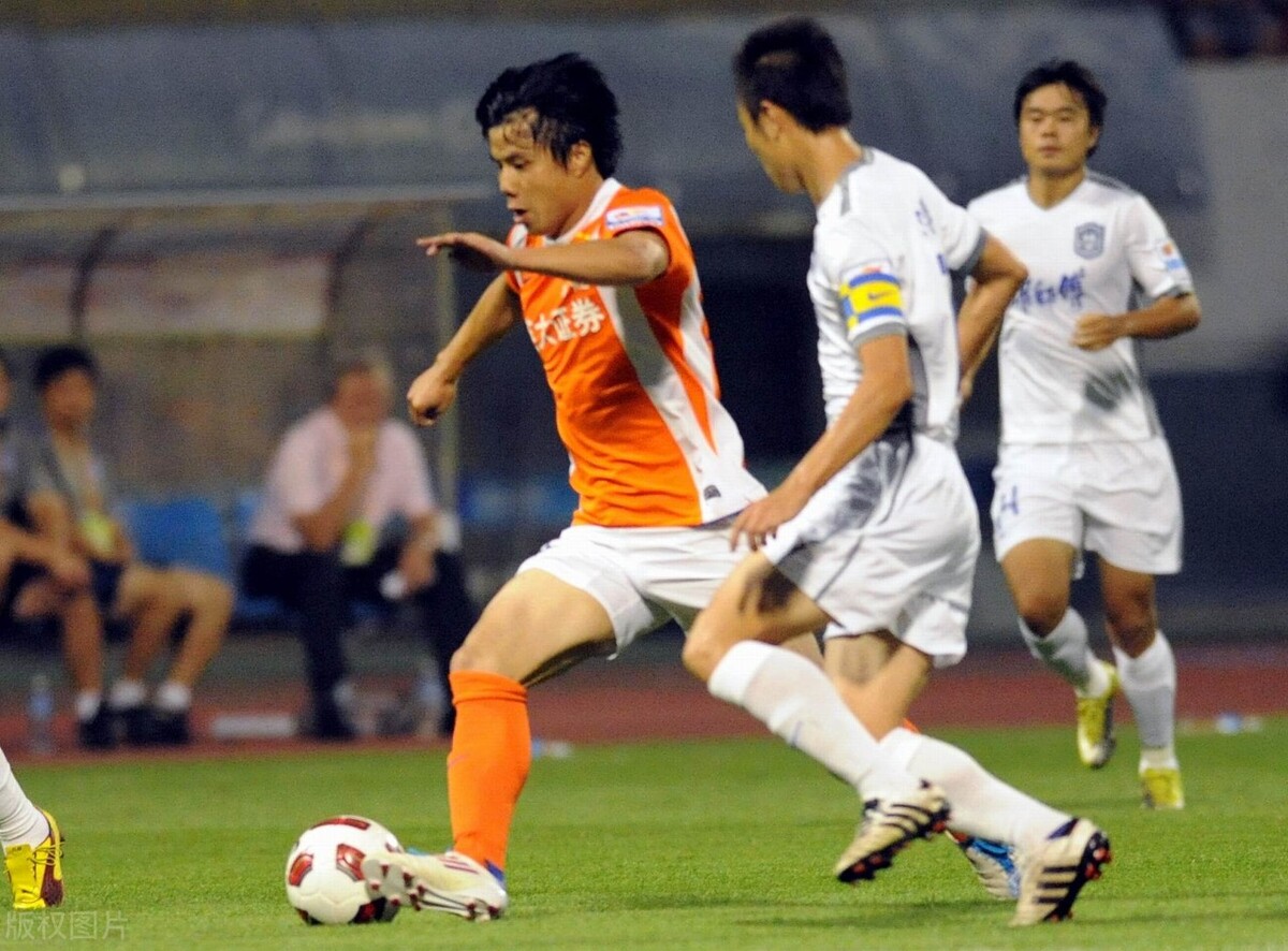 告别鲁能队长蒿俊闵，你用情义书写橙衣传奇