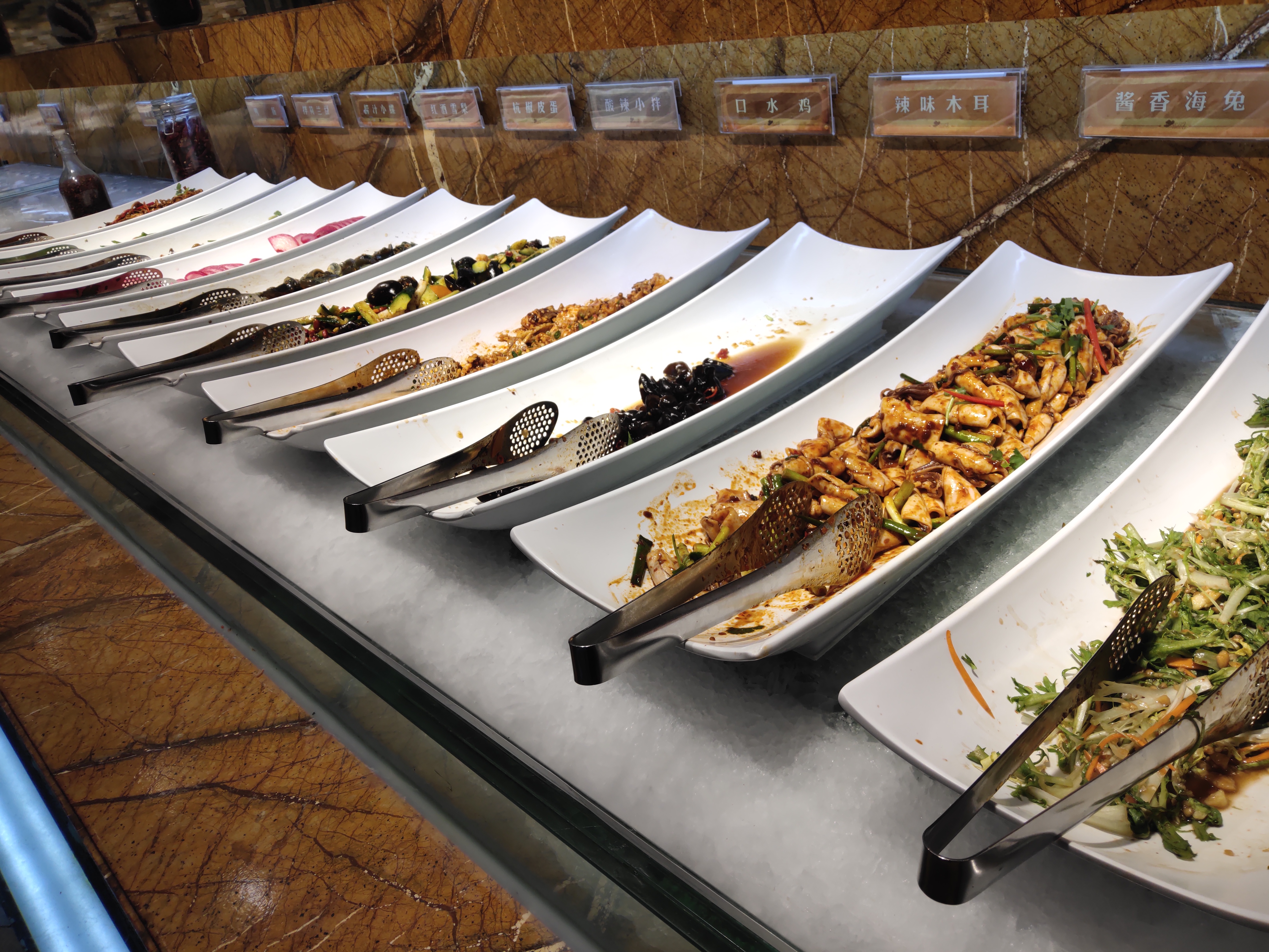 在汉巴味德怎么吃回本,在汉巴味德吃饭可以免费停车吗