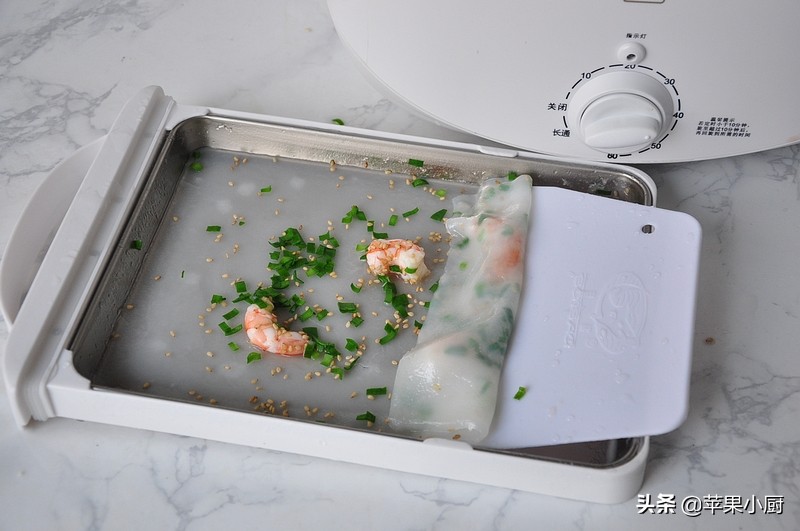 自己在家制作的肠粉超级好吃哦,自制简单小吃肠粉