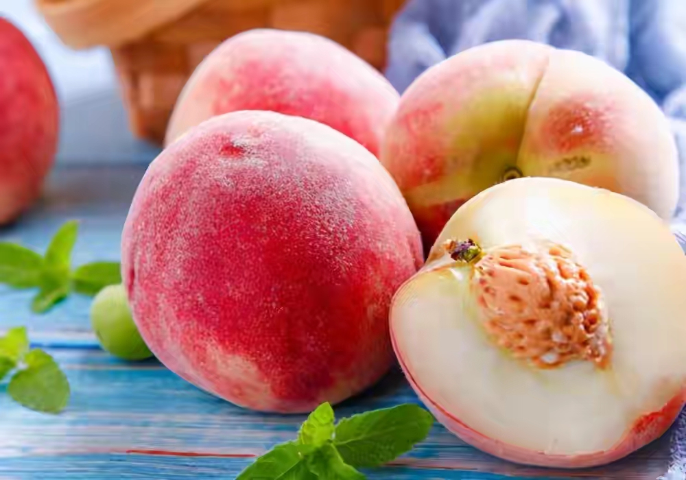 桃子甜不甜尝了才知道,桃子怎么挑才是最甜的桃