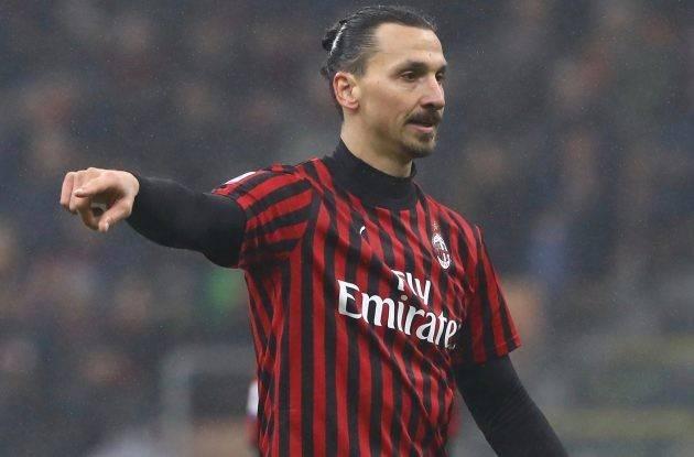 他是顶级中锋，背后铲球的规则，为了他而改变