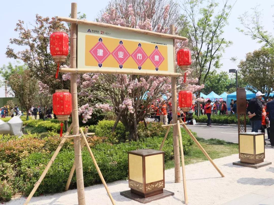 你见过凌晨四点的太阳吗,你见过凌晨四点的酒吧吗