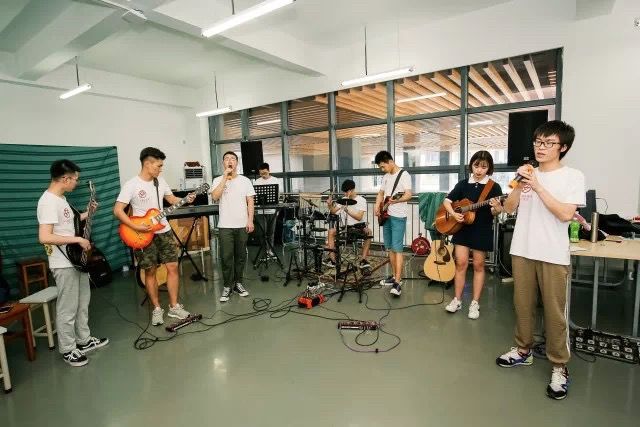 泰州职业技术学院招生咨询,泰州职业技术学院2019年招生简章