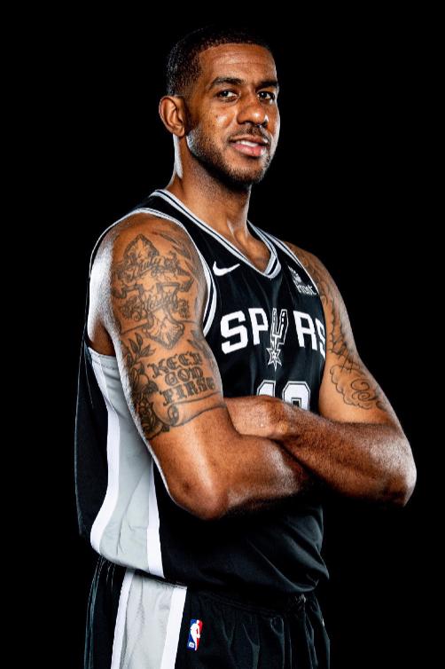 十年前的球鞋对比,安踏和李宁哪个篮球鞋好