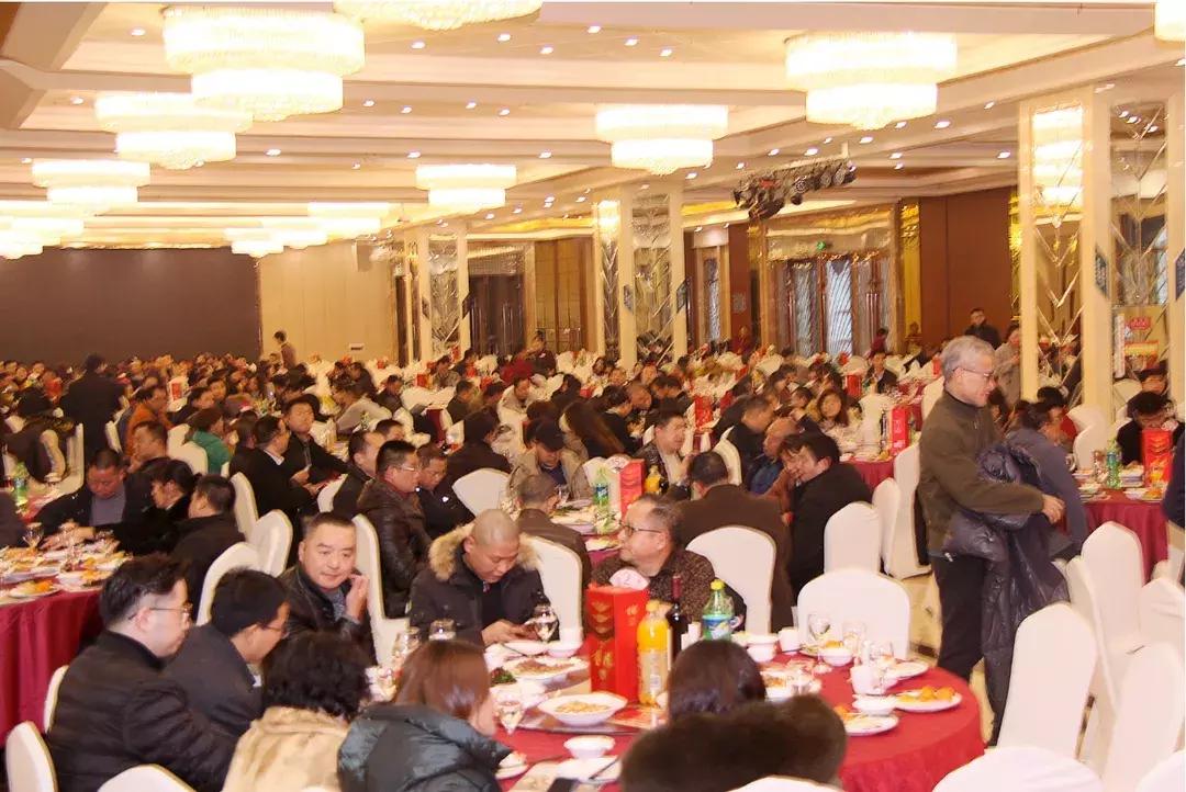 重庆城外诚灯饰,重庆城外诚国际灯饰物流中心