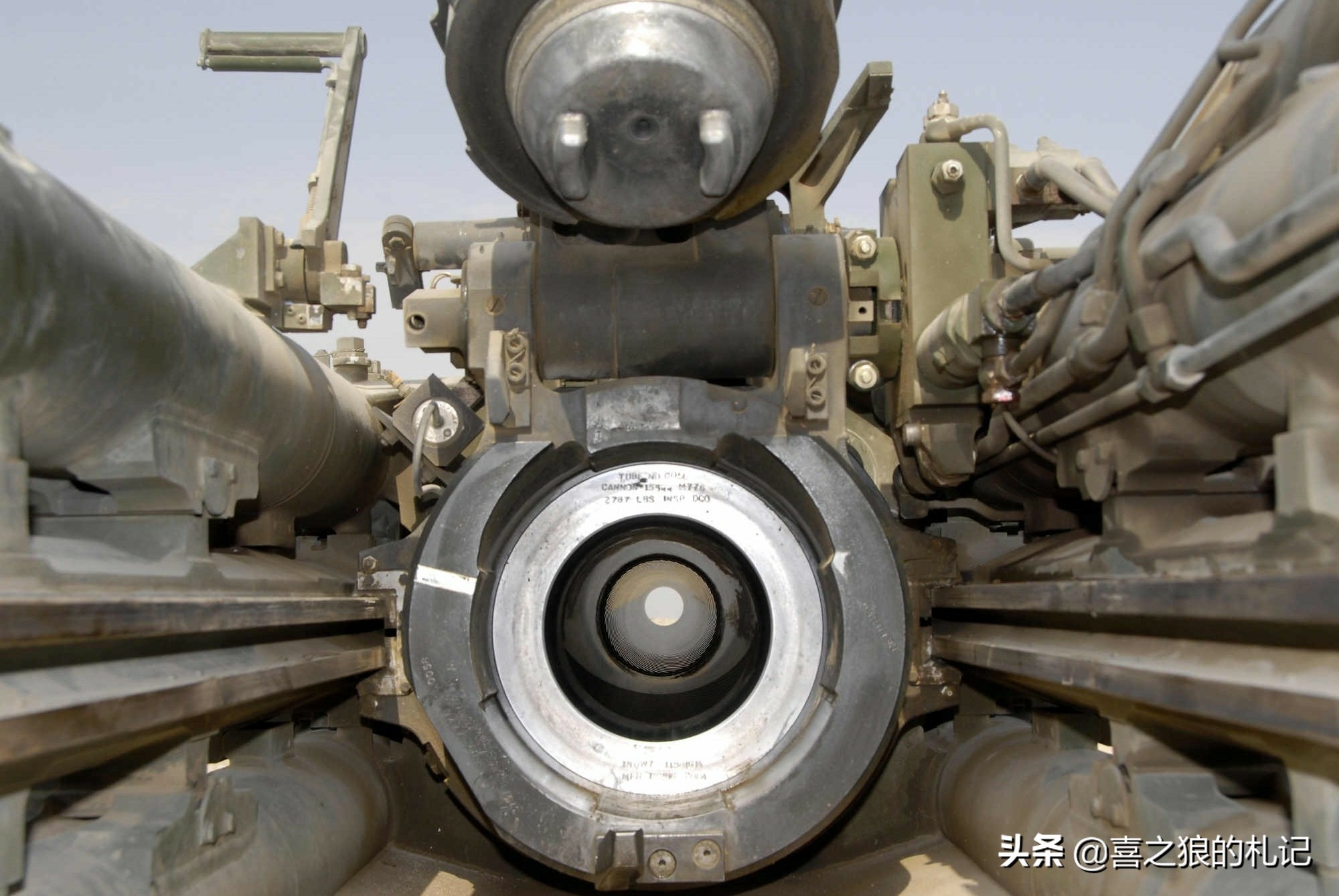 比m777榴弹炮更厉害的炮,m777榴弹炮和ah4对比