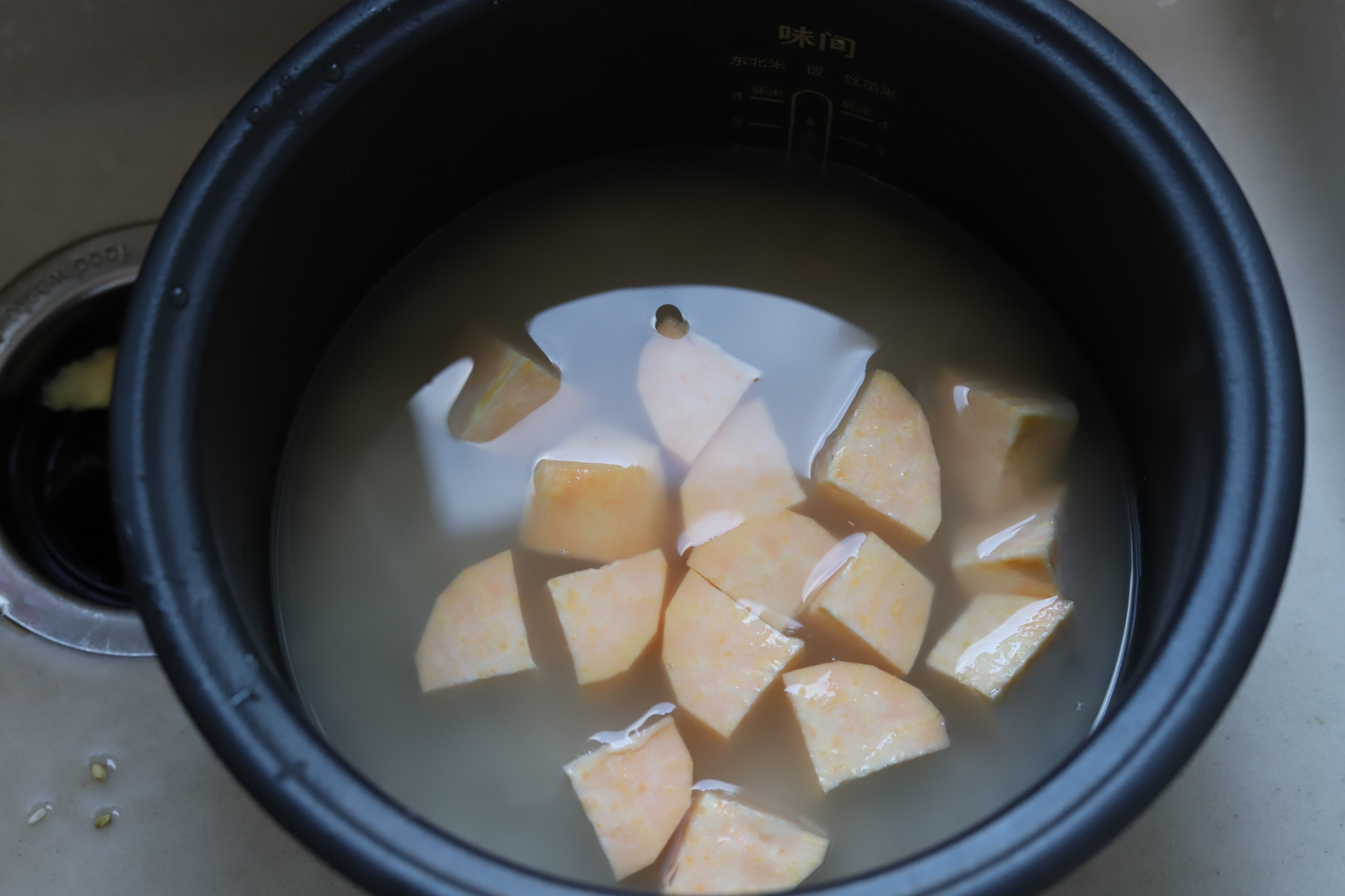 五谷粗粮用什么代替精白米面,粗粮代替精米面好吃还能减肥