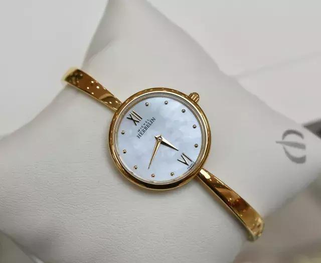 赫柏林手镯式腕表,赫柏林女表手镯