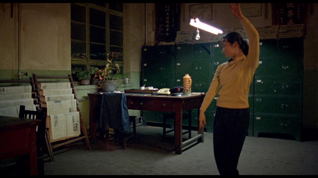 站台见证了人世间的悲欢离合,站台承载了几代人的回忆