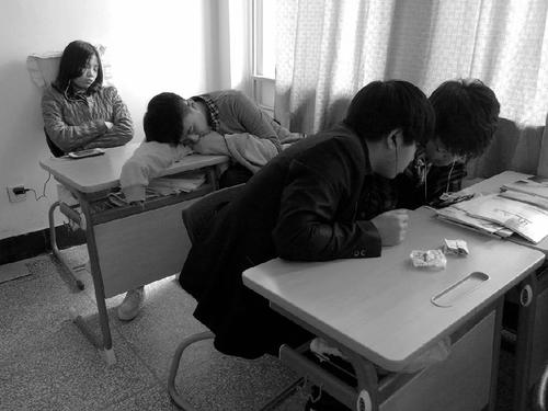 对不做作业的学生应该怎么办,对不听课的学生怎么办