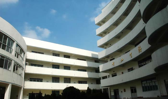 四川幼儿师范高等专科学校西校区,四川幼儿师范高等专科小学教育